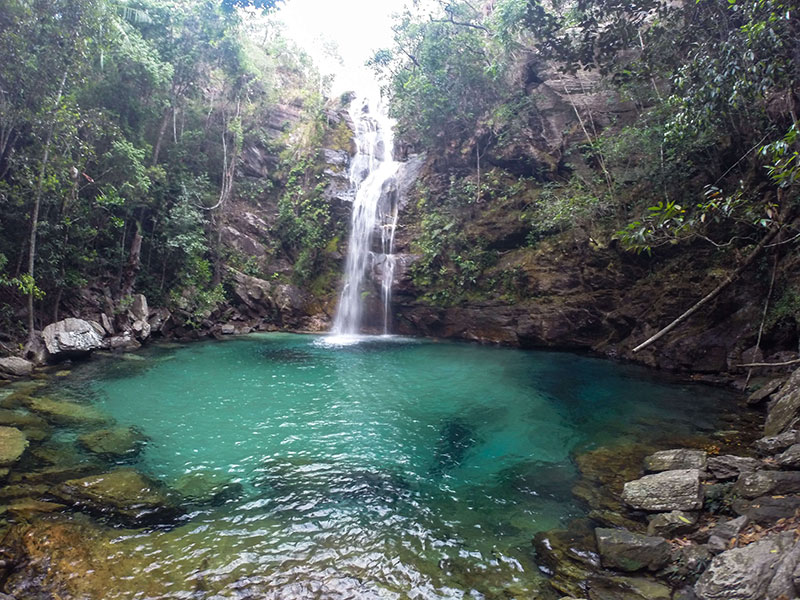 Uma das trilhas para fazer no Brasil é dentro do parque da Chapada dos Veadeiros