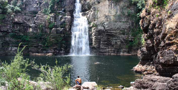 turista na chapada dos veadeiros