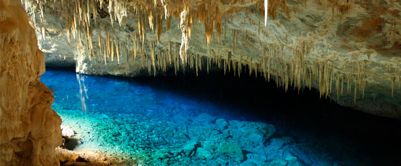 lago azul em bonito