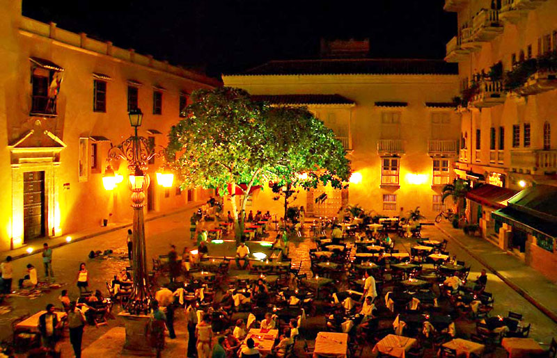 Praça de Santo Domingo, no centro Histórico de Cartagena