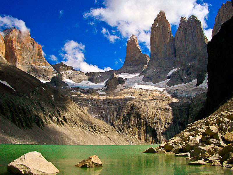 Las Morrenas encontradas currante o percurso do Circuito W de Torres del Paine