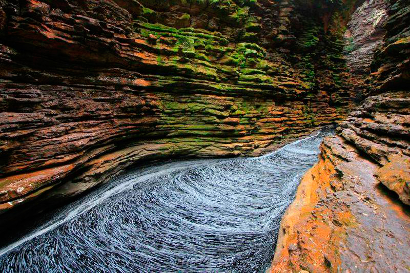 Chapada Diamantina: Rios, cachoeiras, formações rochosas, um espetáculo da natureza