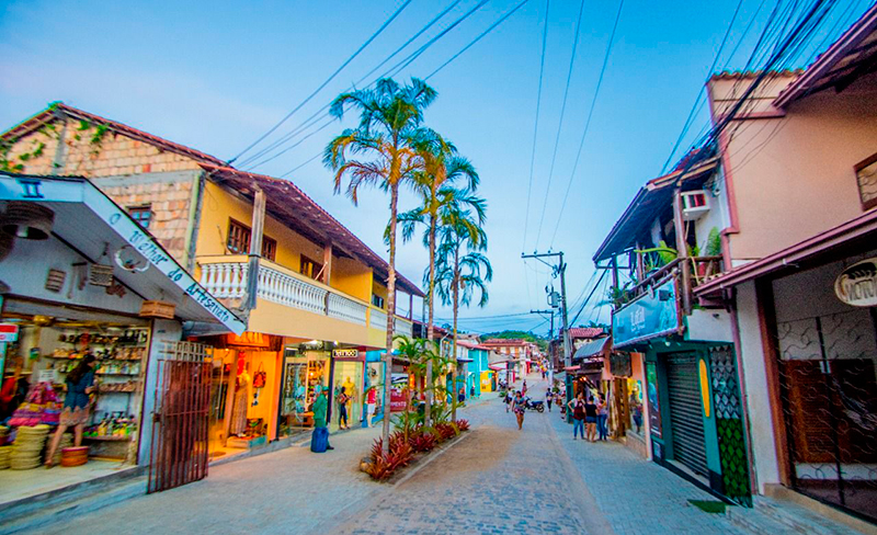 Viagem para a Bahia: A rua da Pituba é um point de compras e diversão