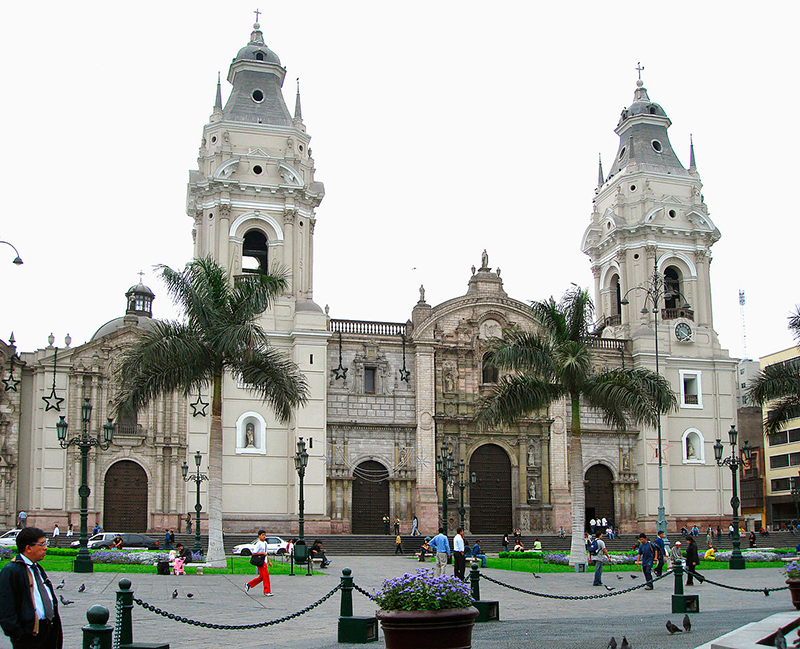 Viagem para Lima: a catedral de lima carrega muitas histórias