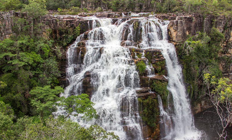 O que fazer na Chapada dos Veadeiros? Conhecer as cachoeiras Almécegas