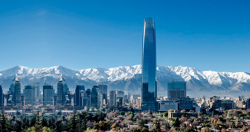 Passeios no Chile:  Santiago é a capital do país com muitas atrações culturais e históricas