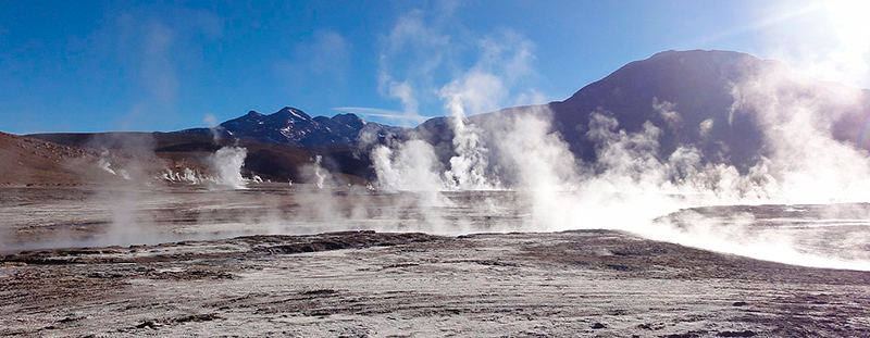 Deserto de Atacama: Os Gêisers Del Tatio formam uma paisagem incrível em meio ao deserto