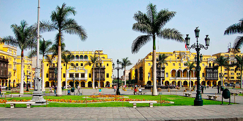 Passeios em Lima: O centro histórico reserva muito da cultura local.