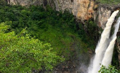 O turismo na chapada dos Veadeiros encanta todos com suas belezas naturais