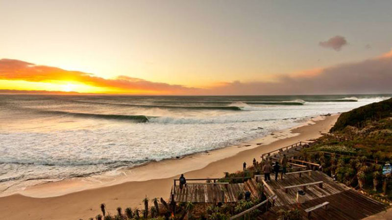 Praias da África do Sul: Em Jeffreys bay o turista pode se encantar com a beleza natural do local