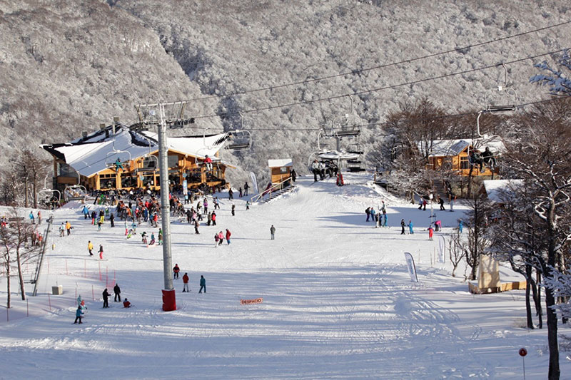 O que fazer em Ushuaia? Esquiar em Cerro Castor