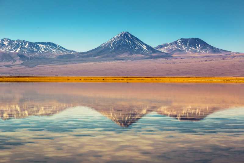 turismo de reveillon no atacama com vista para as lagunas