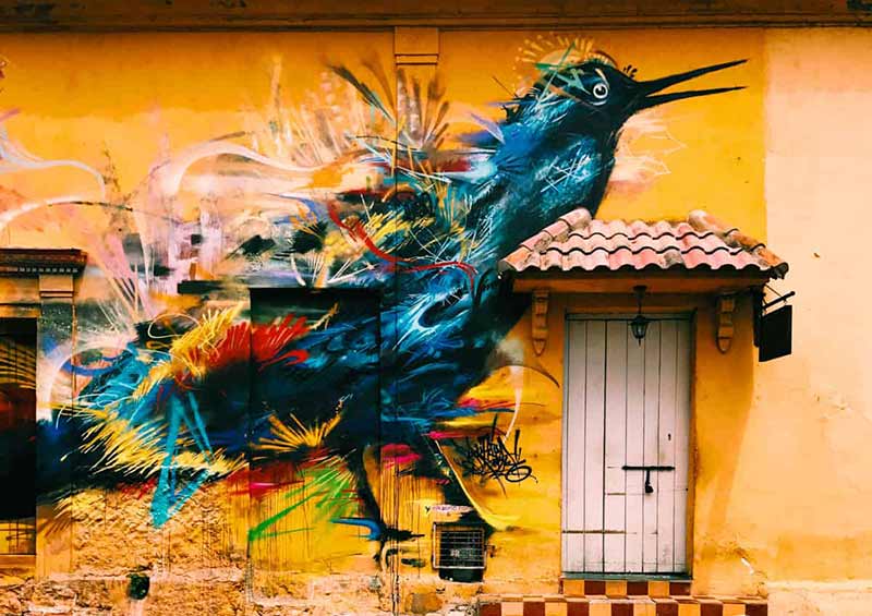 A arte está presente nas ruas de Cartagena