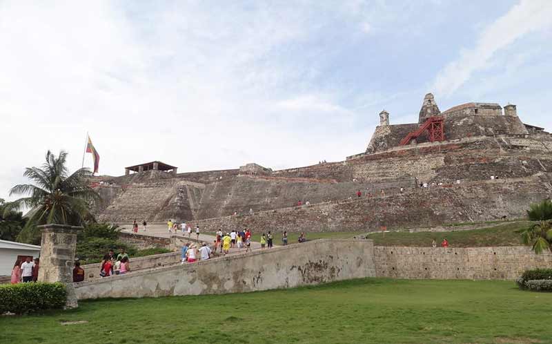 O castela é um ponto turístico imperdível em Cartagena